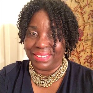 Meet your Posher, Lula